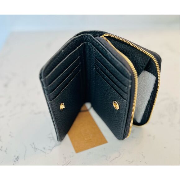 Steve Madden Wallet Black French Zip Around BiFold Chevron Braid CC Holder - Picture 2 of 3